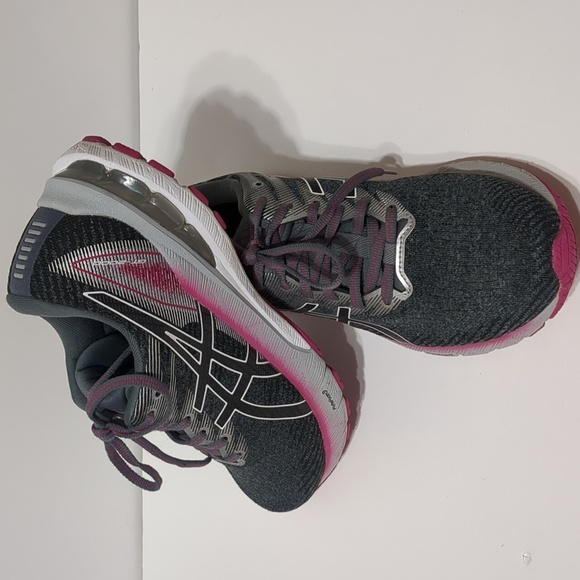 ASICS GT-2000 10 women running shoes size 8.5 - Picture 4 of 8
